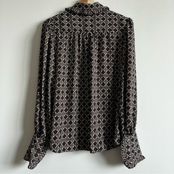 Max Studio Deep Cuff Long Sleeve Blouse - Picture 7 of 11